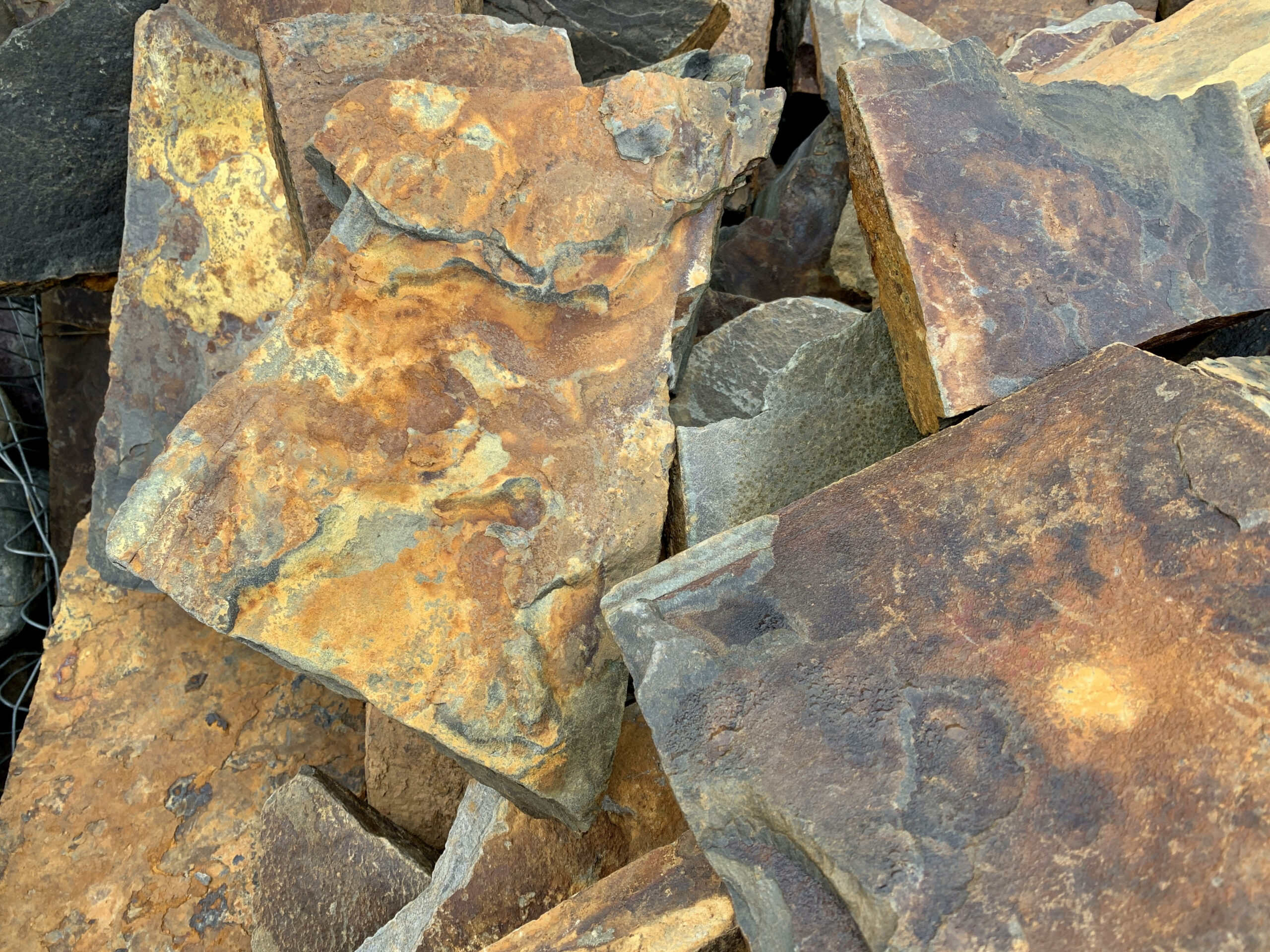 Montana Rustic Patio Stone
