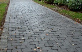Roman Cobblestone Charcoal