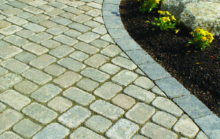 Dominion Summit, Roman Cobblestone Charcoal Border